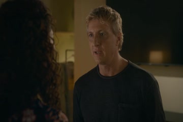 Cobra Kai 2021 S03 Molting Episode 8 in Hindi thumb