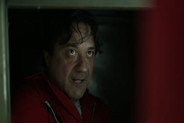 Money Heist 2017 S02 Qué hemos hecho Episode 4 in Hindi thumb 